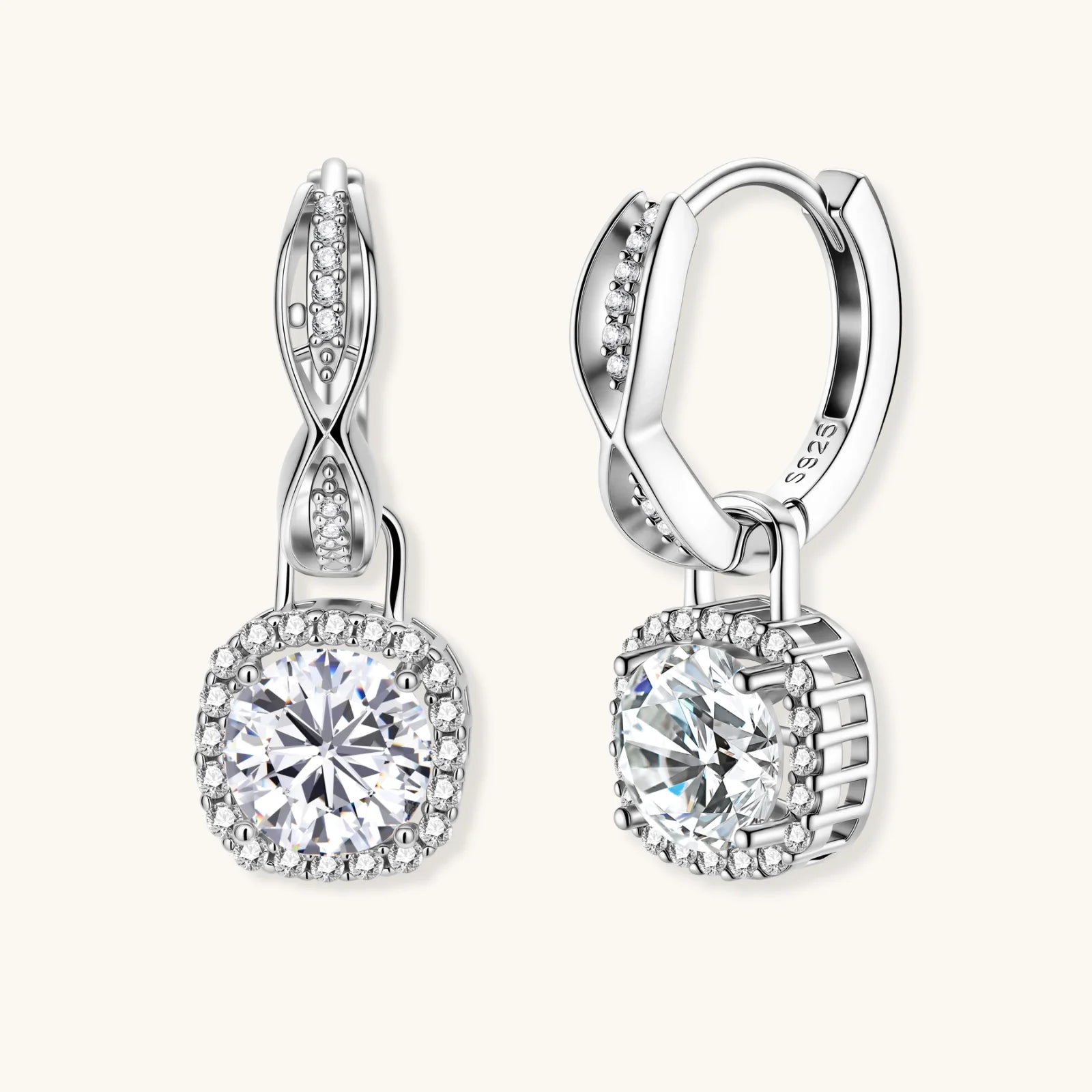 Boucles d'oreilles Moissanite Halo Infini Torsadé by Yoldine Paris
