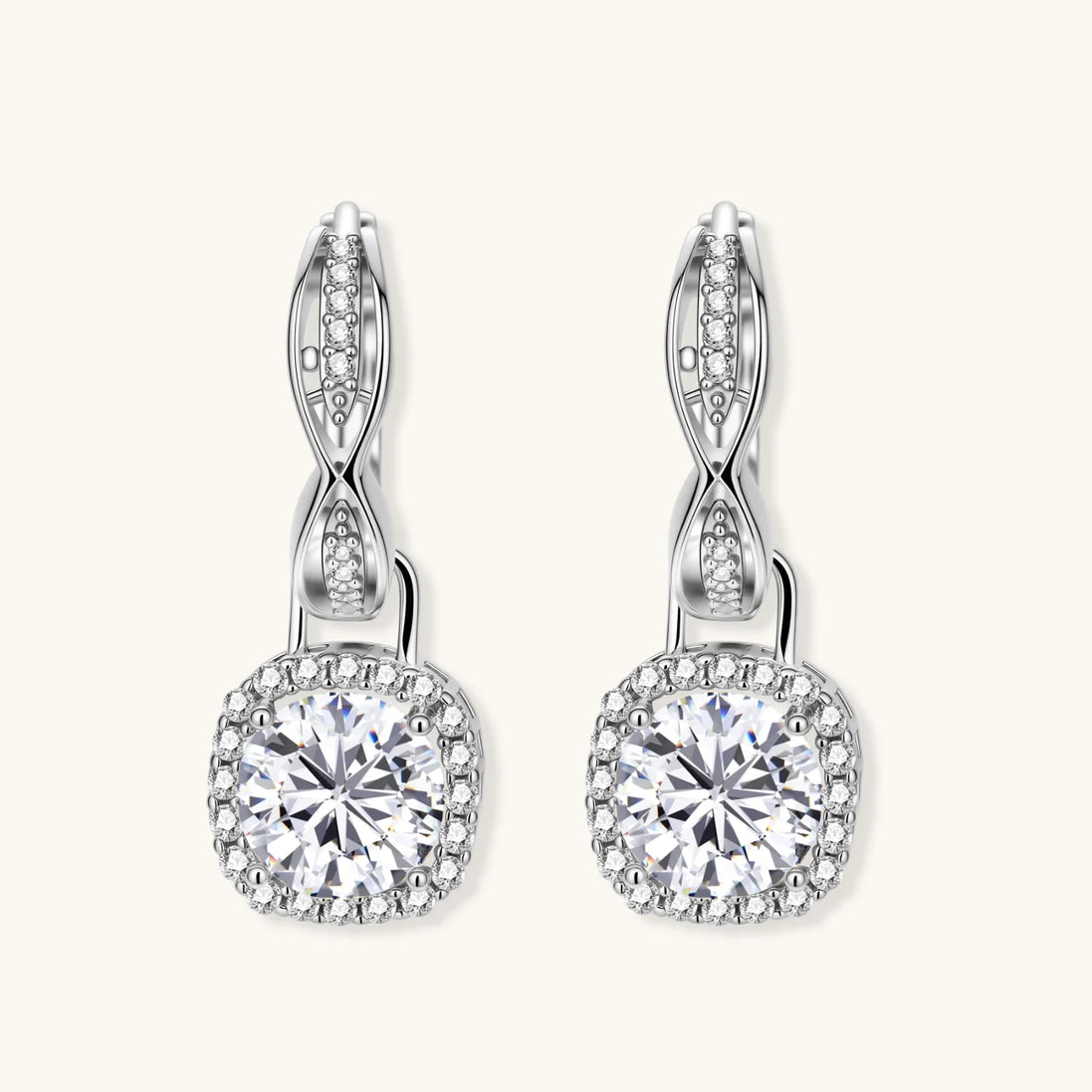 Boucles d'oreilles Moissanite Halo Infini Torsadé by Yoldine Paris