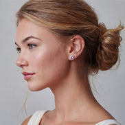 Boucles d'Oreilles Clous Moissanite Halo Rose by Yoldine Paris
