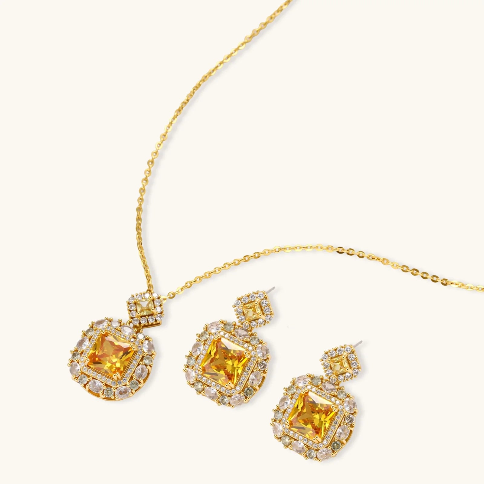 Parure Luxe Carrés Dorés by Yoldine Paris