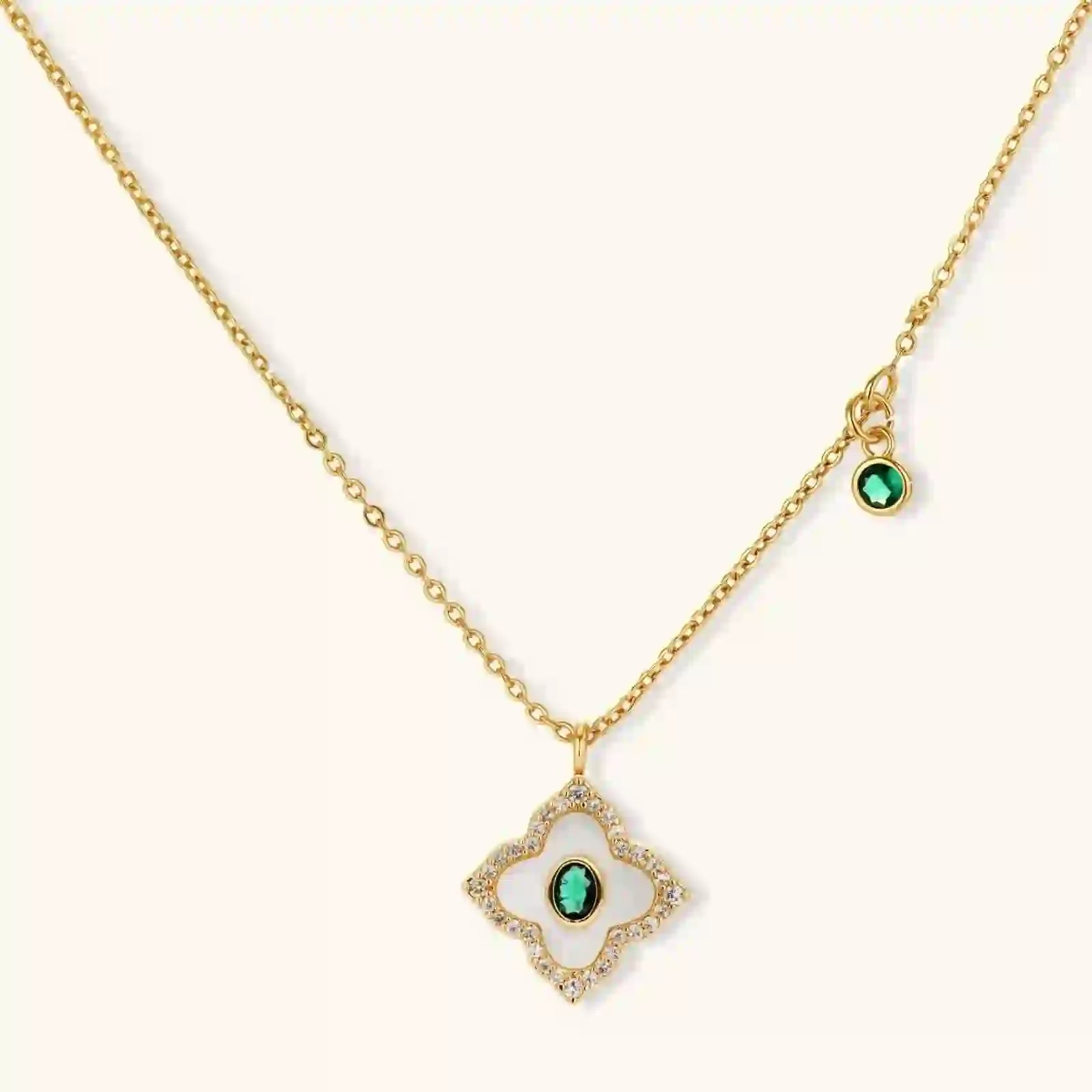 Parure Emerald Bloom by Yoldine Paris