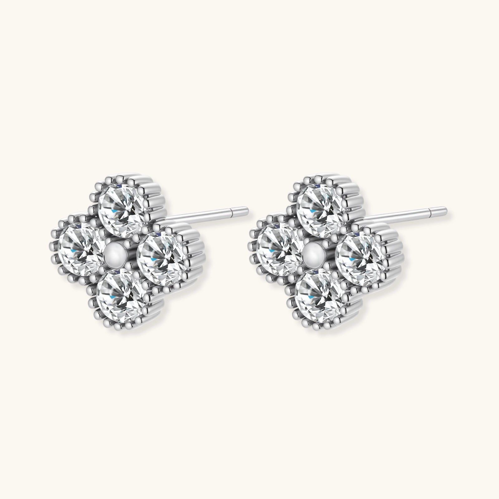 Puces Moissanite Quatrefeuille by Yoldine Paris