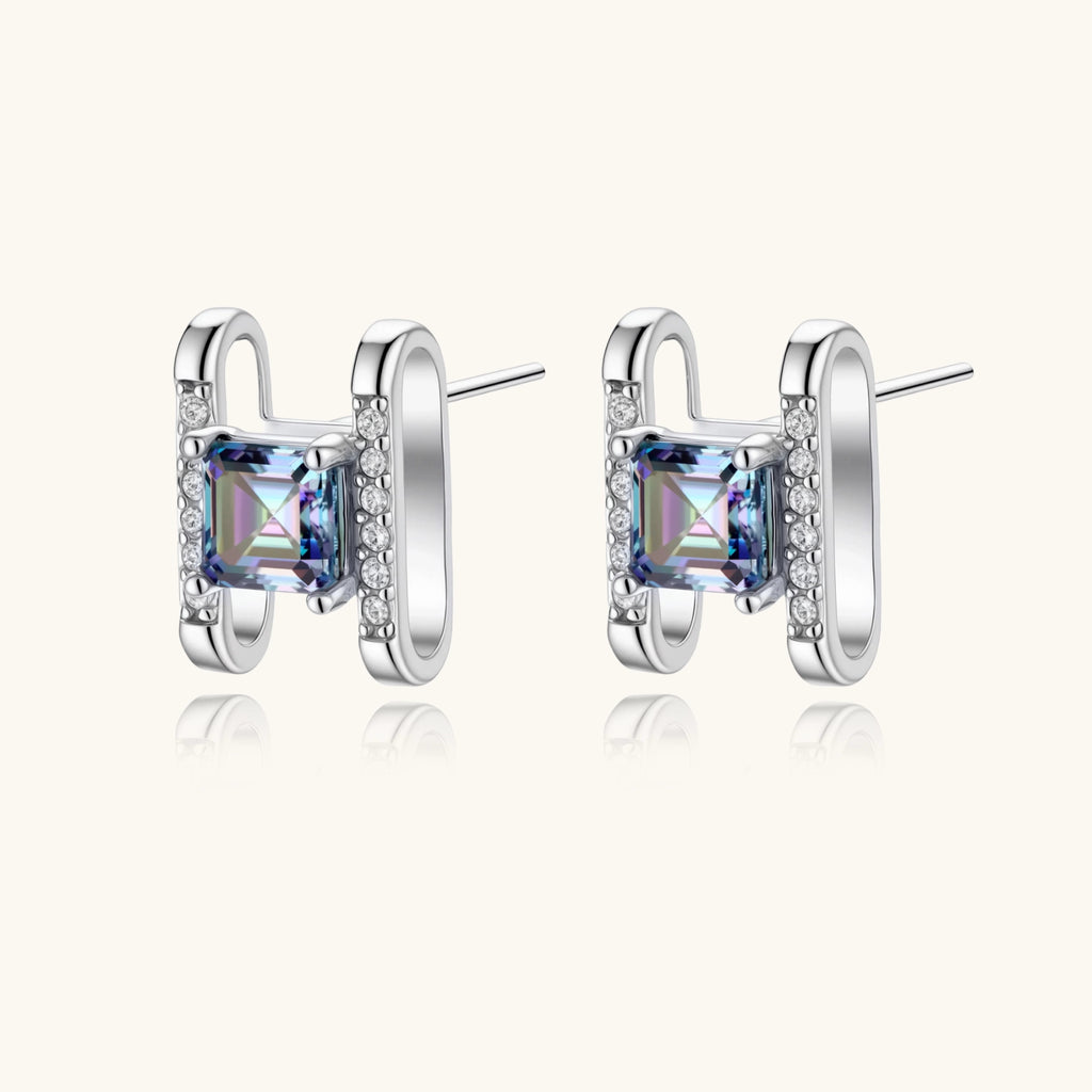 Clous Carrés Prisme by Yoldine Paris