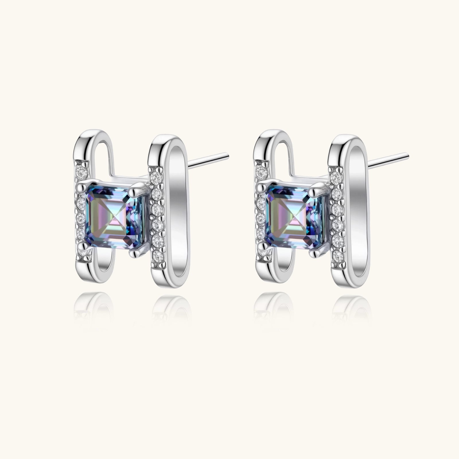 Clous Carrés Prisme by Yoldine Paris