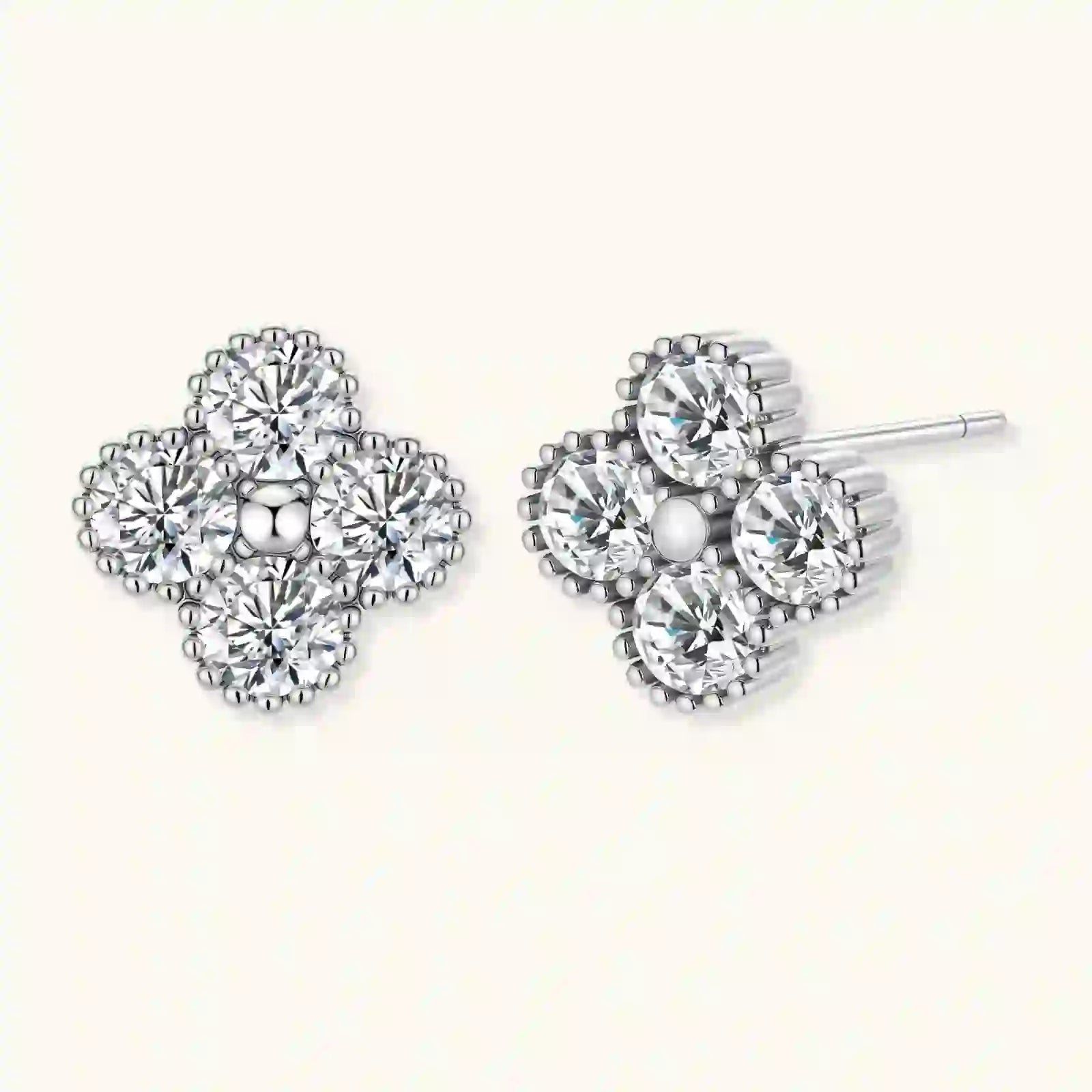 Puces Moissanite Quatrefeuille by Yoldine Paris