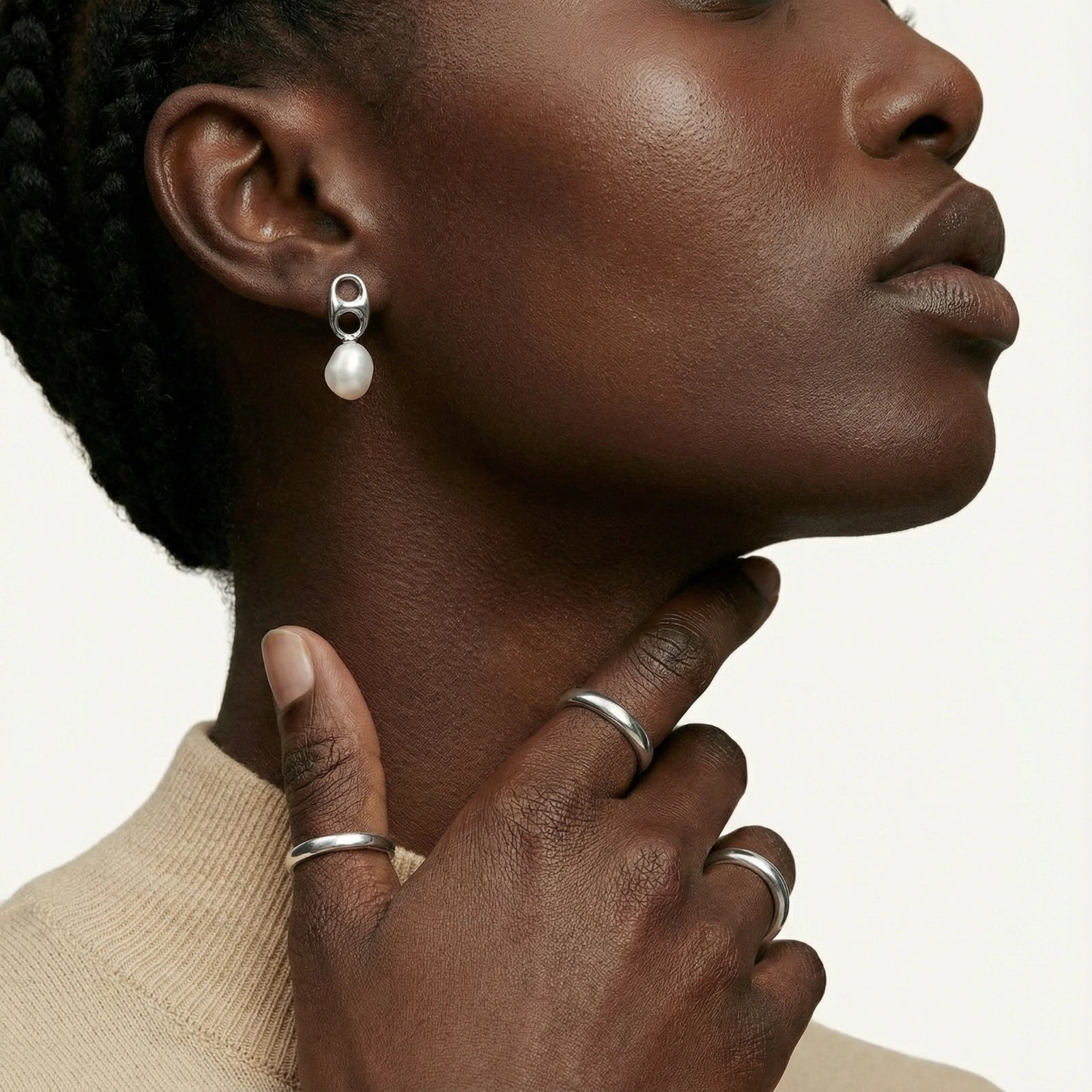 Puces Pendantes Perle Cercle by Yoldine Paris
