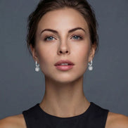 Boucles d'oreilles Moissanite Halo Infini Torsadé by Yoldine Paris