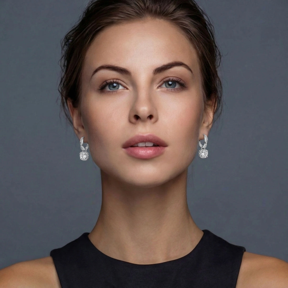 Boucles d'oreilles Moissanite Halo Infini Torsadé by Yoldine Paris
