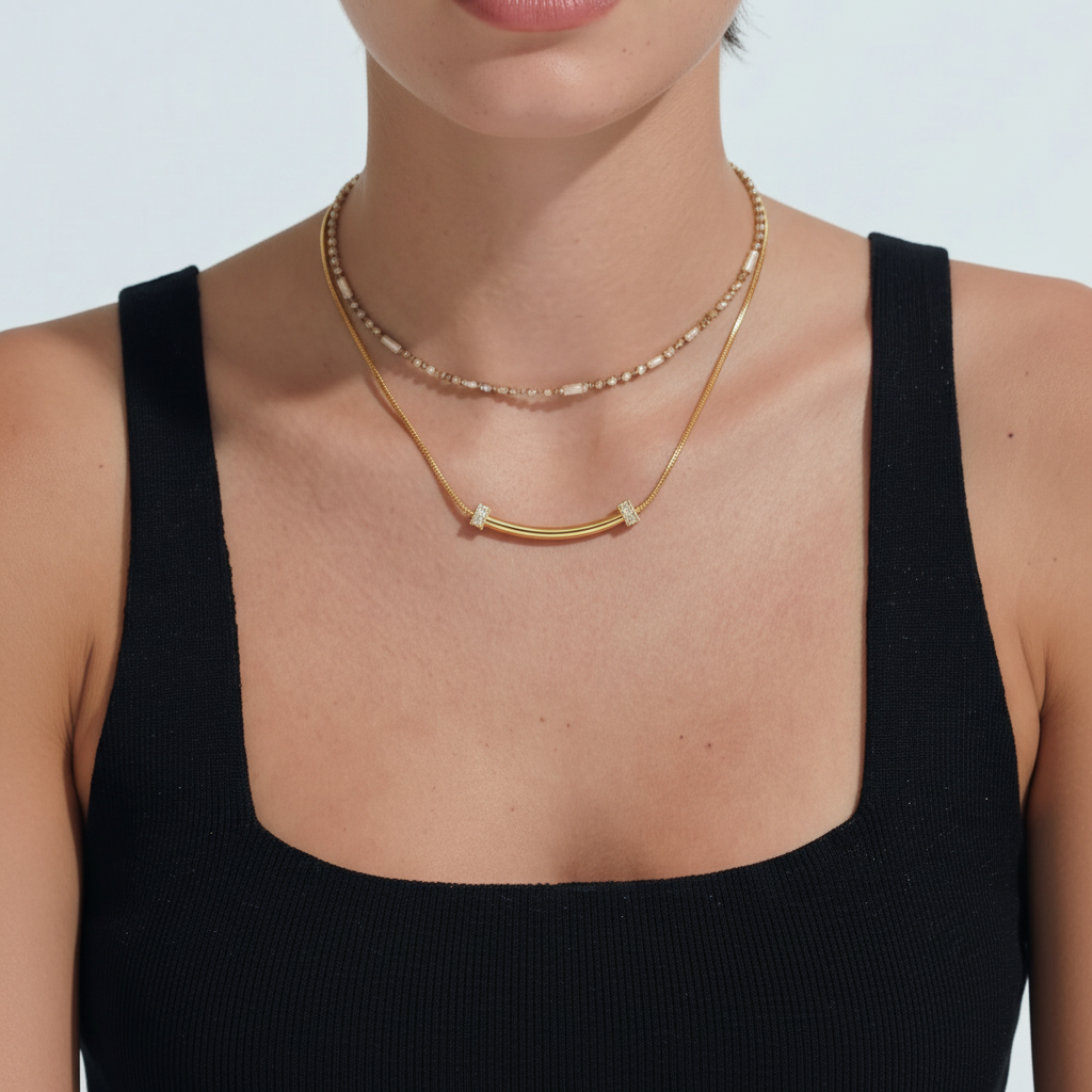 Collier Barre Incurvée Étincelante En Argent Sterling 925 Plaqué Or 18K by Yoldine Paris