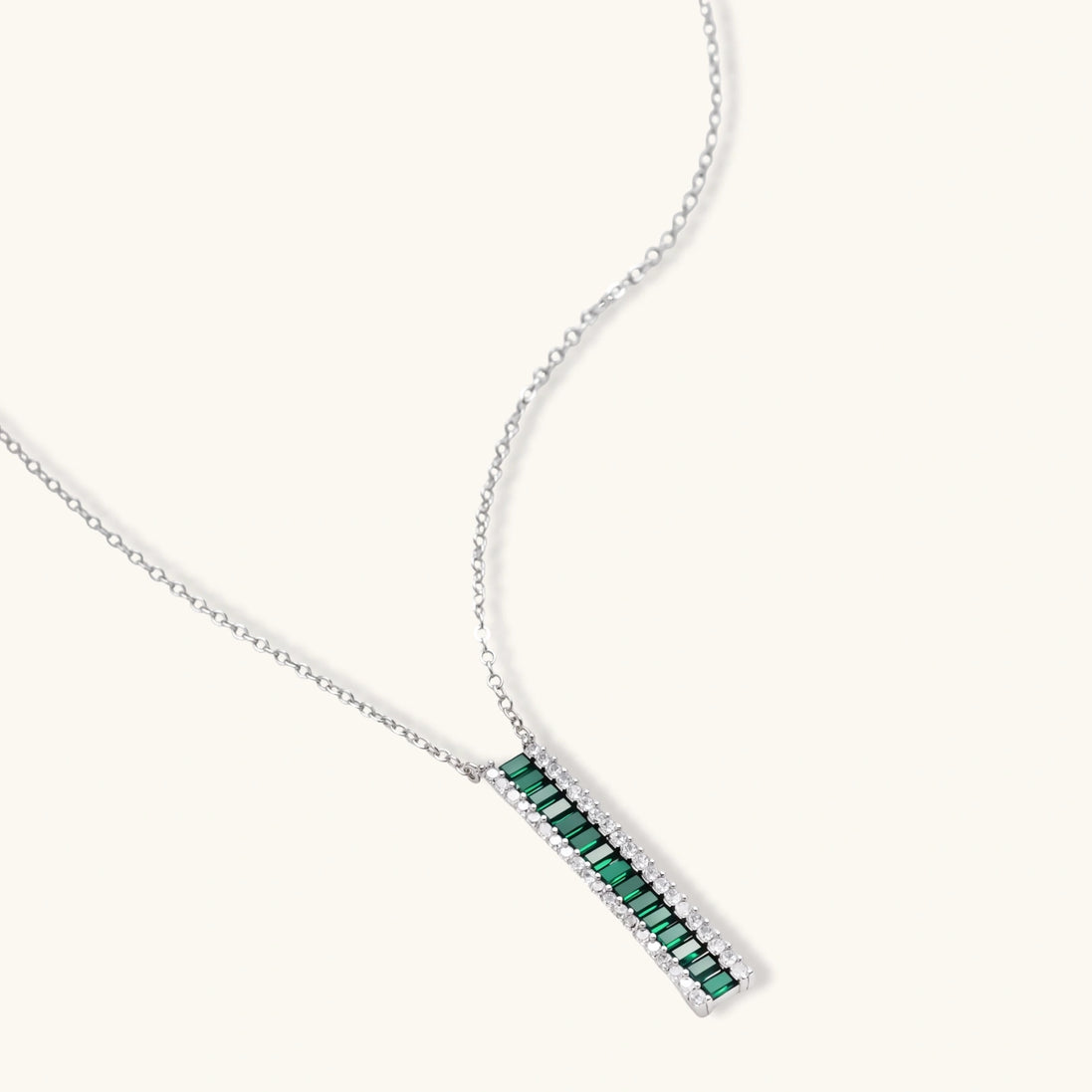 Parure Emerald Avenue by Yoldine Paris