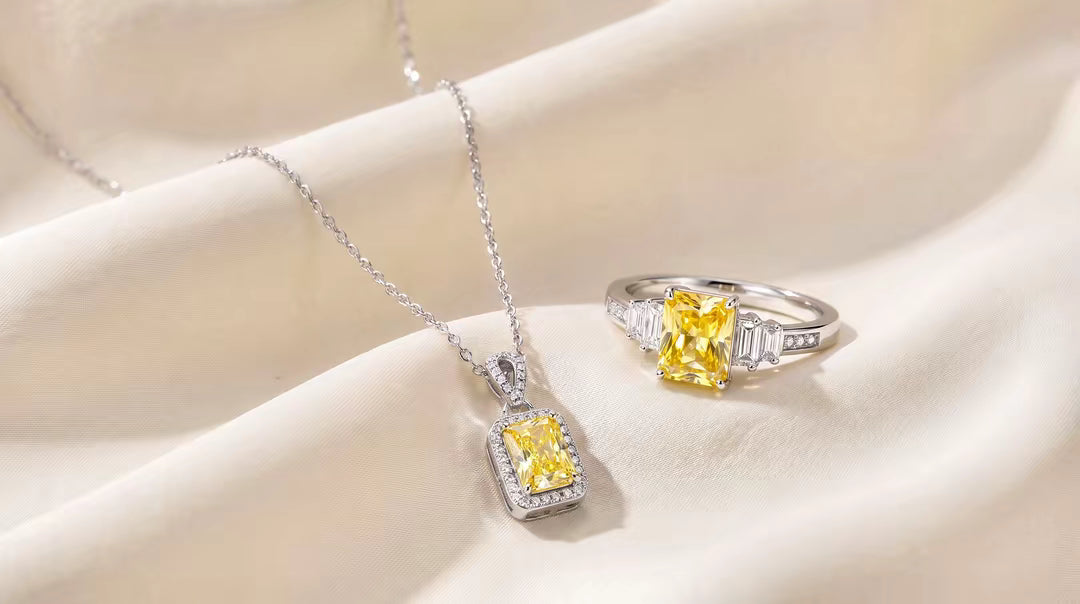 Ensemble Moissanite Rayonnement Doré by Yoldine Paris