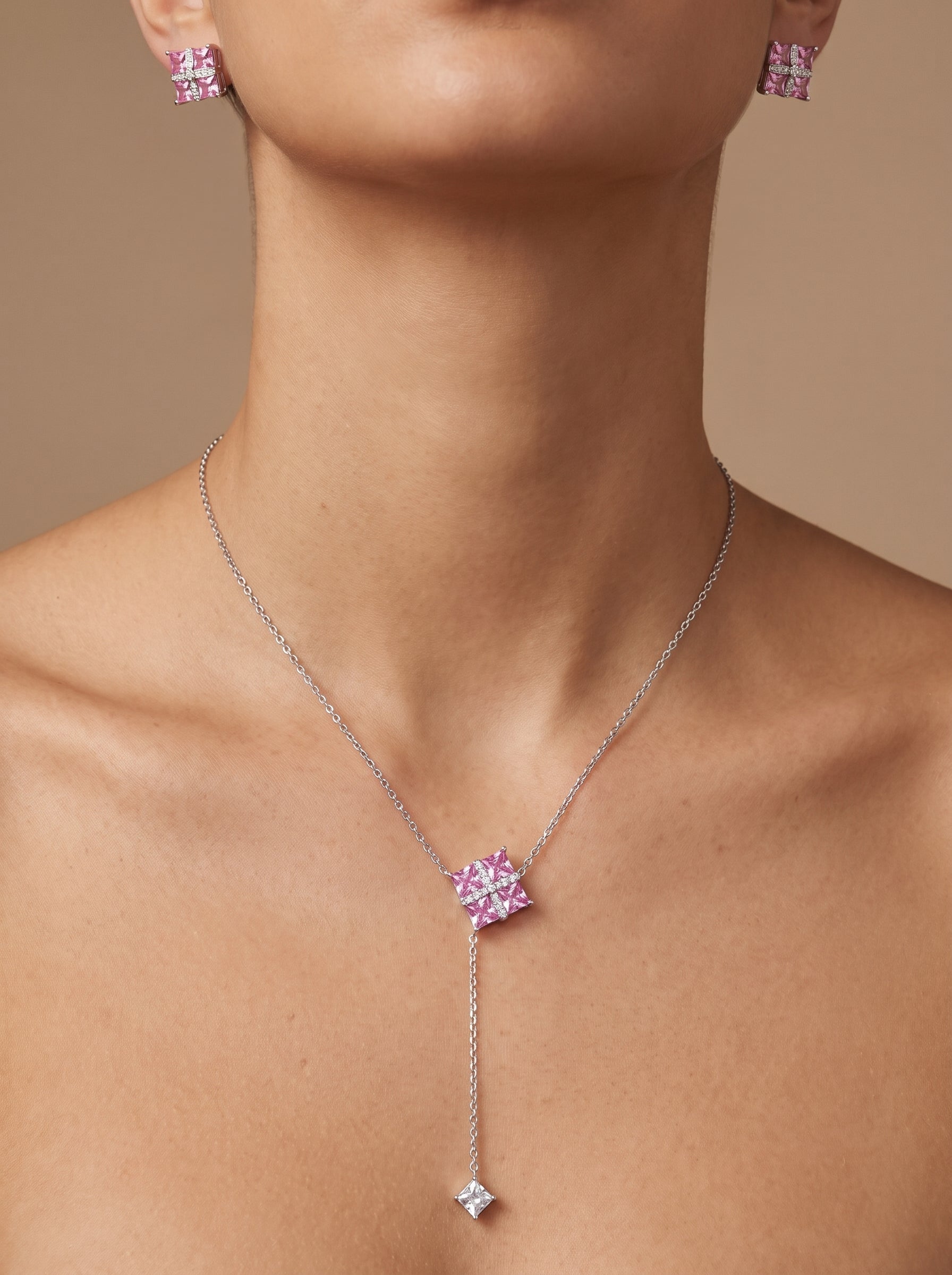 Parure Croix Prisme Rose by Yoldine Paris